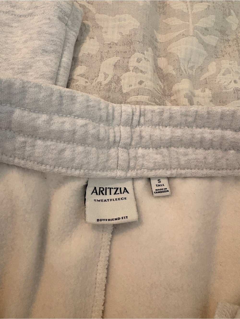 Aritzia Cozy Sweatfleece Boyfriend Wide Leg in small-tall - Picture 7 of 7